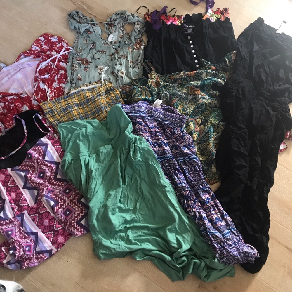 Bundle clothing lot of crop tops, dresses, pants